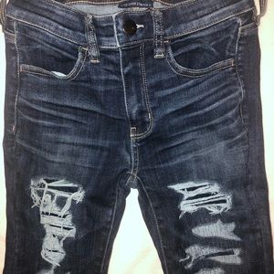 Woman’s American eagle super stretch jeans